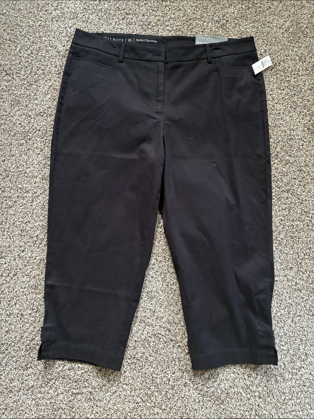 🦋 NWT $69.50 Talbots Black Cropped Perfect Skimmer Capris